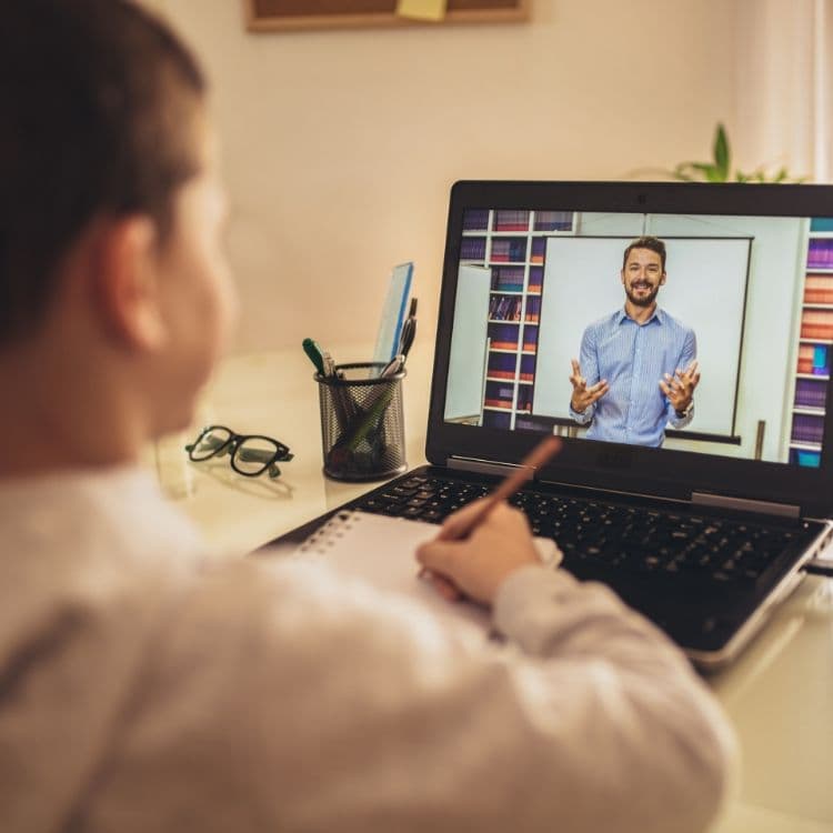 A structured, supportive online school for modern families
