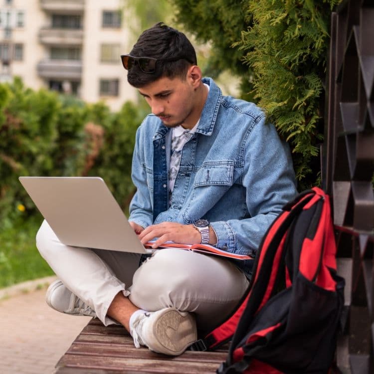 A structured Sixth Form that prepares you for university